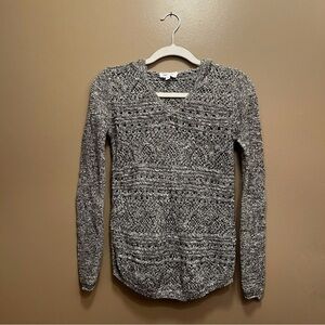 LIKE NEW Cloud Chaser Hooded Pullover